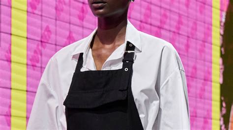 Runway Styling Hacks: Can You Pull Off an Apron In .